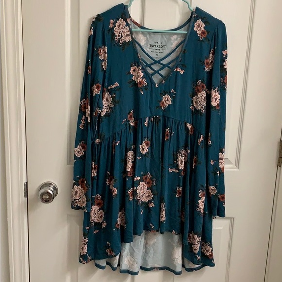 torrid Tops - Torrid super soft knit